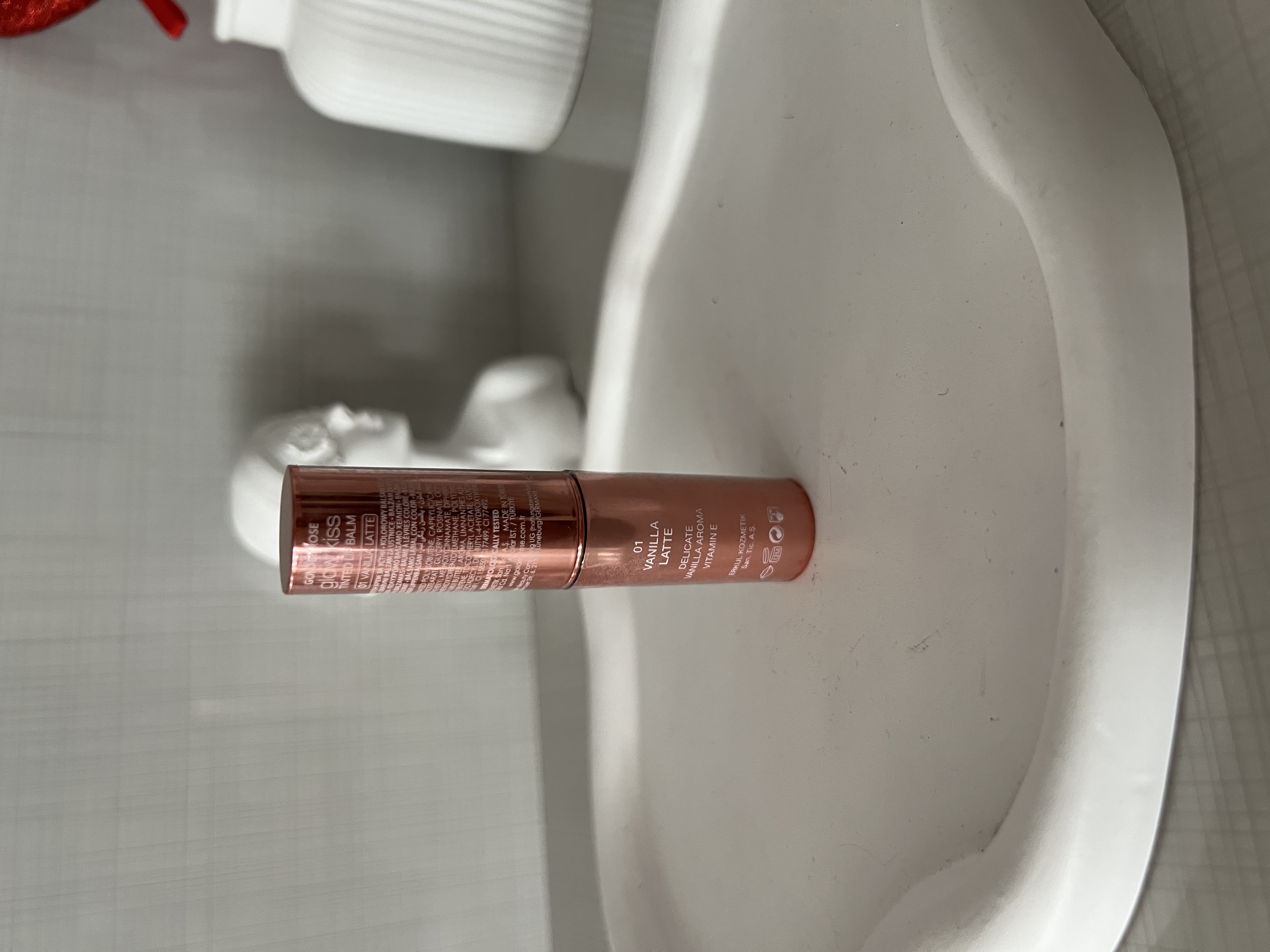 بالم لب شماره یک vanilla latte 01 Tinted
