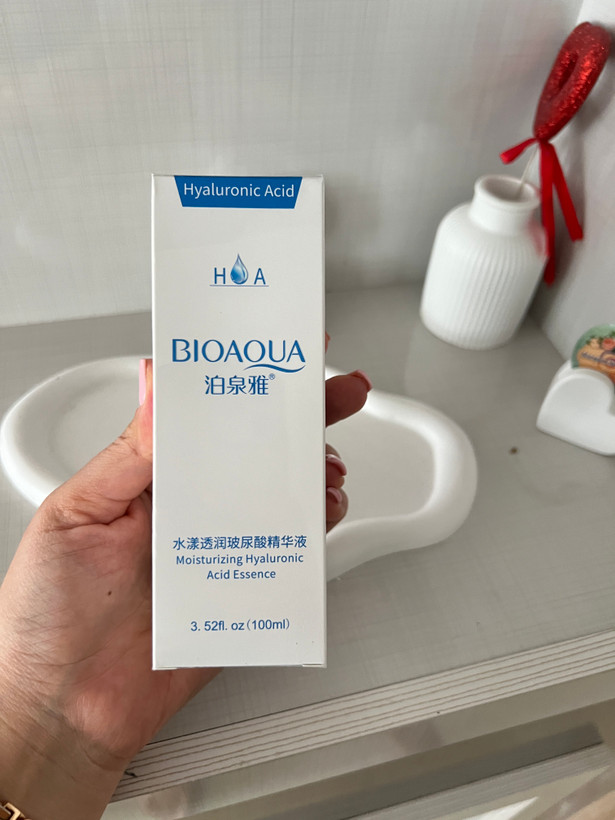 سرم آبرسان مدل Hyaluronic Acid حجم 100 میلی لیتر